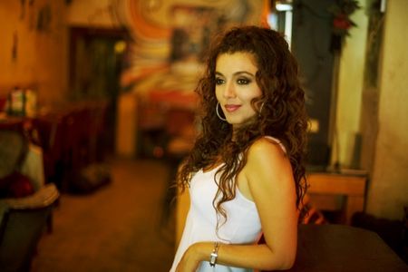 Konzert: Lily Dahab am 22. April mit ihren temperamentvollen und feurigen Songs von "Huellas" im Café Hahn Koblenz