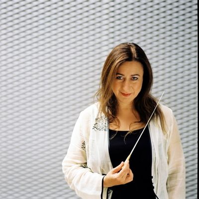 Simone Young ist australische Dirigentin, Opernintendantin und Hochschulprofessorin