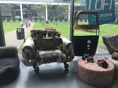 Witzige Moebelstuecke auf der Eunique Messe