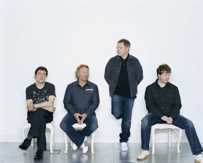 Musik: NEW ORDER – “The Lost Sirens” Mini-Album mit 8 unveröffentlichten Tracks