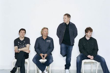 Musik: NEW ORDER – “The Lost Sirens” Mini-Album mit 8 unveröffentlichten Tracks
