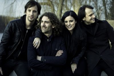 Musik Pop:  "Himmel auf" rockt - Das bislang persönlichste Album von Silbermond - einer Band, die erwachsen geworden ist