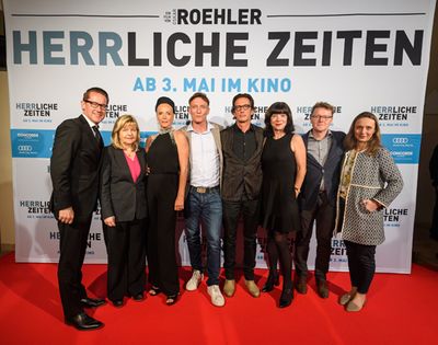 Foto: v.l.n.r. Holger Fuchs, Dr. Barbara Buhl, Katja Riemann, Oliver Masucci, Oskar Roehler, Jutta Mueller, Dr. Goetz Schmedes und Christina Bentlage