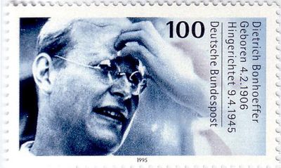 Natürlich ist Dietrich Bonhoeffer in unserer Welt präsent, und das nicht nur für den praktizierenden Christen.