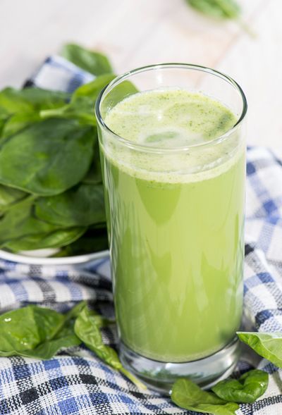 Essen und Trinken Gruener Smoothie