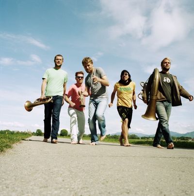 LaBrassBanda sind eine bayerische Band und ein europaeiisches Phaenomen