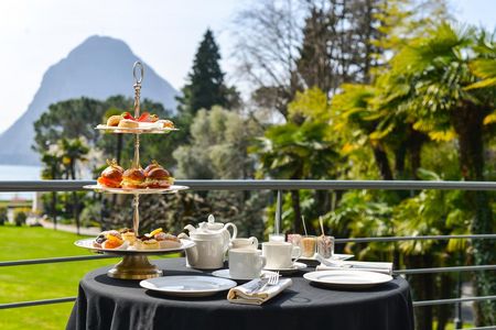 Lassen sie sich von Frank Oerthle am Luganersee im Restaurants Galerie Arté al Lago diesen Sommer verwoehnen