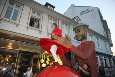 Bereits die Auftaktveranstaltung macht Appetit auf weitere theatralische Leckerbissen.