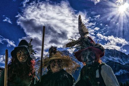 Über Sagen, Hexen und Wilderei informiert die Grainauer Themenwanderung