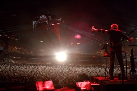 Konzert Rock: Roger Waters "The Wall live" - Ein Meisterwerk der Rock-Geschichte im Sommer 2013 in Frankfurt, Wien, Berlin und Düsseldorf