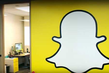 Snap will von einer App zur Kundenplattform werden, und die Facebook-Krise fuer sich nutzen