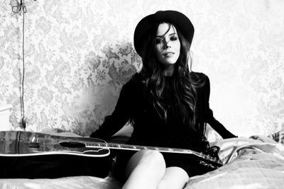 Marion Raven veroeffentlicht Album Songs from a Blackbird