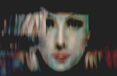 Die Serie der Multiplen Portaits von Martina Ziegler setzt sich  mit der Vielschichtigkeit des Menschen auseinander