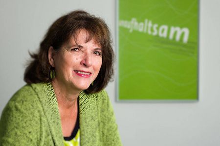 Die Agenturgruenderin und China-Expertin Heidrun Haug von Storymaker erklaert uns warum China eine digitale Grossmacht ist