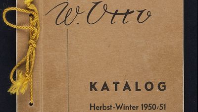 Der erste Katalog des Haendlers Otto war noch handgebunden. Der Katalog war ein Zeichen unseres westdeutschen Wirtschaftswunders, warum sollte man den beerdigen