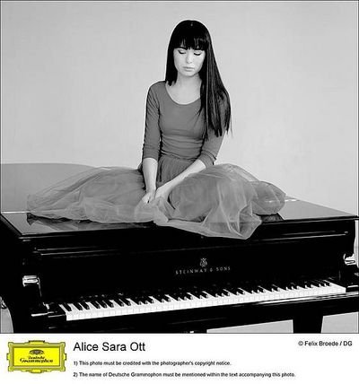 Alice Sara Ott