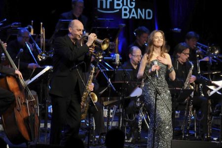 Die hr-Bigband und Rebekka Bakken praesentieren ihr Tom-Waits-Projekt