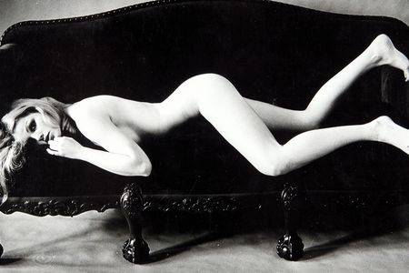 Die Genialität des Augenblicks -  Fred R. Willitzkat dokumentarische Werkschau des DDR-Fotografen Günter Rössler, der die Emanzipation seiner weiblichen Aktmodelle unterstütze