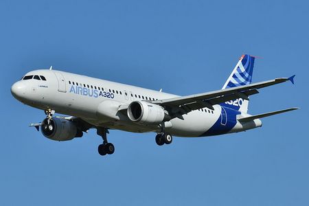 Airbus A320-200