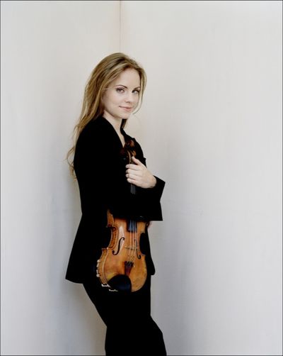 Julia Fischer gibt Konzert bei den Festspielen Mecklenburg-Vorpommern