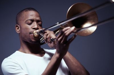 Trombone Shorty & Orleans Avenue spielen live in München