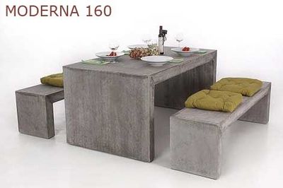 Sitzgruppe aus Beton