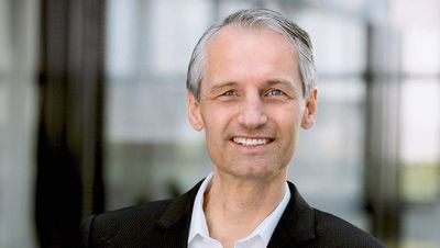 Dr. Jochen Kalka sucht nach neuen Herausforderungen