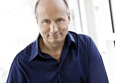 Paavo Järvi, Chefdirigent des hr-Sinfonieorchesters, hat den Hindemith-Preis 2012 der Stadt Hanau erhalten. Verliehen wird der mit 10.000 Euro dotierte Preis am Samstag, 24. November.