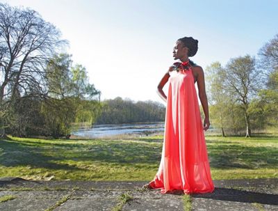 Musik Pop: The Voice of Germany "First Lady" Ivy Quainoo   feiert ihren Erfolg mit der "Ivy - Gold Edition"