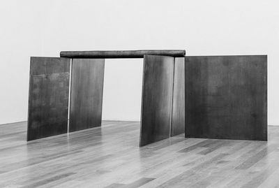 Richard Serra, 2-2-1, Ausstellungsansicht im Museum Wiesbaden, 2017