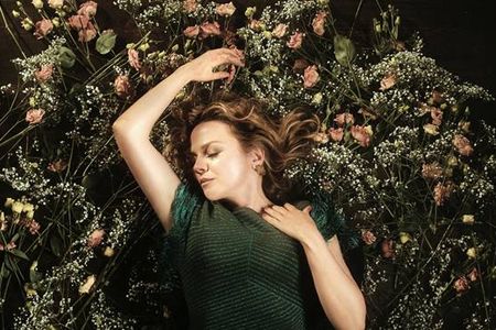 Annett Louisan’s wunderschoenes Album Kitsch feiert seine Veroeffentlichung