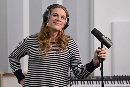 Die neue BVG-Stimme Philippa Jarke