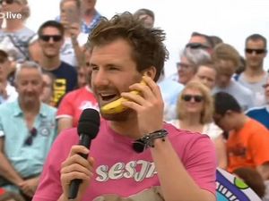 Luke Mockridge beleidigt alte Menschen im ZDF-Fernsehgarten Luke Mockridge beleidigt alte Menschen im ZDF-Fernsehgarten