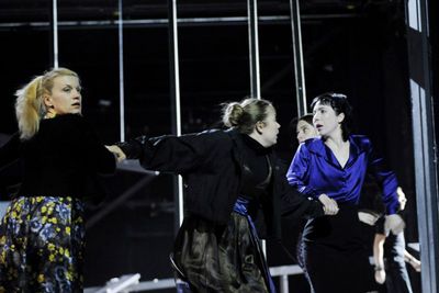 hexenjagd inszenierung theater wiesbaden hexenjagd inszenierung theater wiesbaden
