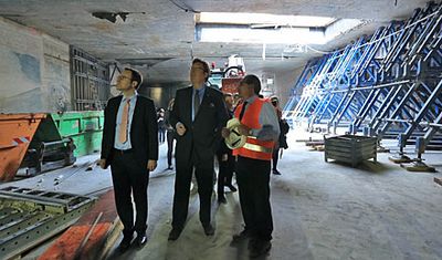 OB Elbers besichtigt die Baustelle