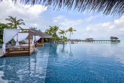 Reisen The Residence Maledives Pool Cabanas Reisen The Residence Maledives Pool Cabanas