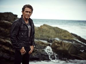 Peter Maffay wird mit Echo fuer soziales Engagement ausgezeichnet Peter Maffay wird mit Echo fuer soziales Engagement ausgezeichnet