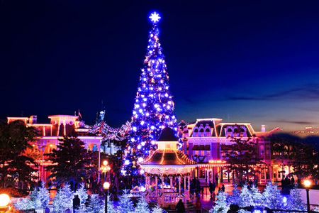 Ein schillerndes Fest mit unvergleichlicher Atmosphäre, Paraden und Weihnachtsliedern