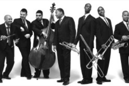 Wynton Marsalis und das Jazz at Lincoln Center Orchestra geben Exklusickonzert