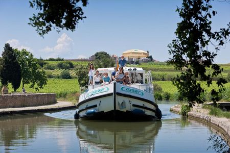 Auf dem Hausboot zu Kultur und Crêpes nach Rennes