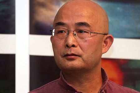 30 Jahre Tiananmen: Friedenspreistraeger Liao Yiwu fuehrt sein Langgedicht Massaker in Murnau auf