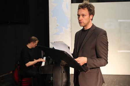 Frank Abt inszeniert das Theaterstück Sterben
