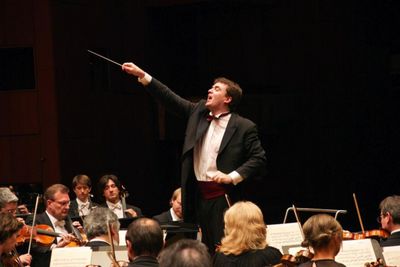 2. Sinfoniekonzert -  Gabriel Feltz dirigiert Werke von Rachmaninow, Walton und Schostakowitsch  am 28. und 29.10.2012