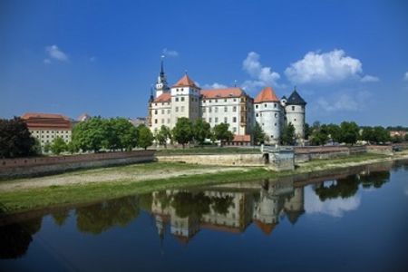 Schauplatz der Reformation, das Schloesserland Sachen ist nicht wie die Medien behaupten, das Mutterland der AfD