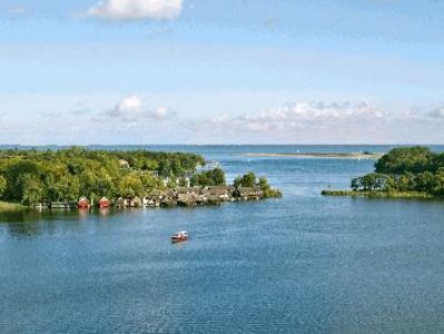 Die Mueritz ist idealer Ausgangspunkt fuer abwechslungsreiche Naturtouren in der Mecklenburgischen Seenplatte