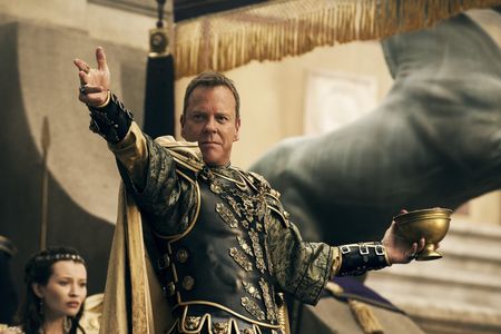 Film Pompeii Szenenbild Kiefer Sutherland