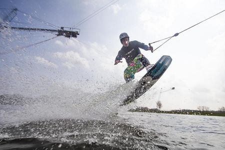 Reisen Weissenhaeuser Strand Wakeboarder