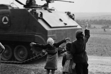 Bill Perlmutter:Europe in the Fifties. Through a Soldier‘s Lens