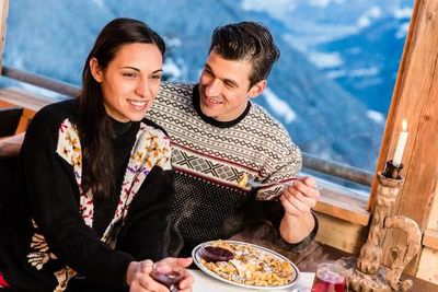 Einige Huetten rund um Schenna in Suedtirol sind auch in der kalten Jahreszeit fuer sanfte Wintersportler geoeffnet
