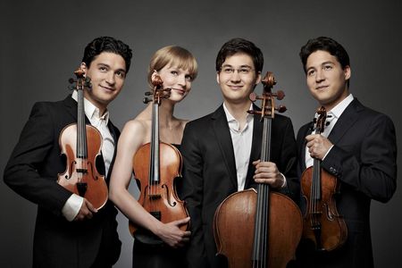 Das Schumann Quartett. Die Brueder Erik, Ken und Mark Schumann und die Bratschistin Liisa Randalu freuen sich auf das Davos Festival.